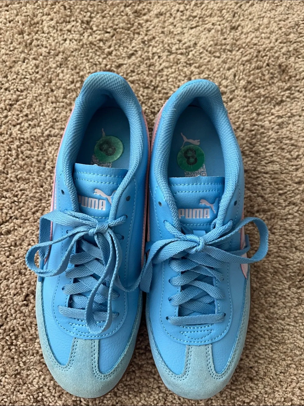 Puma tennis shoes